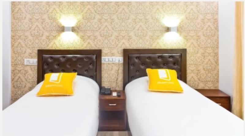 X By Bloom L Indiranagar Hotel Bangalore Exterior photo
