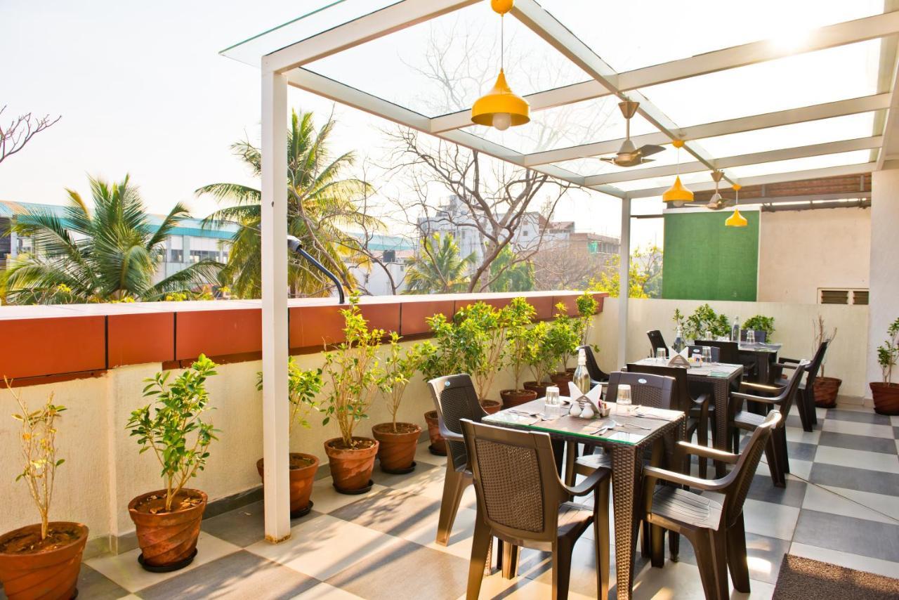 X By Bloom L Indiranagar Hotel Bangalore Exterior photo
